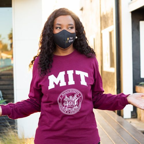 Zhe Scott wearing a face mask
